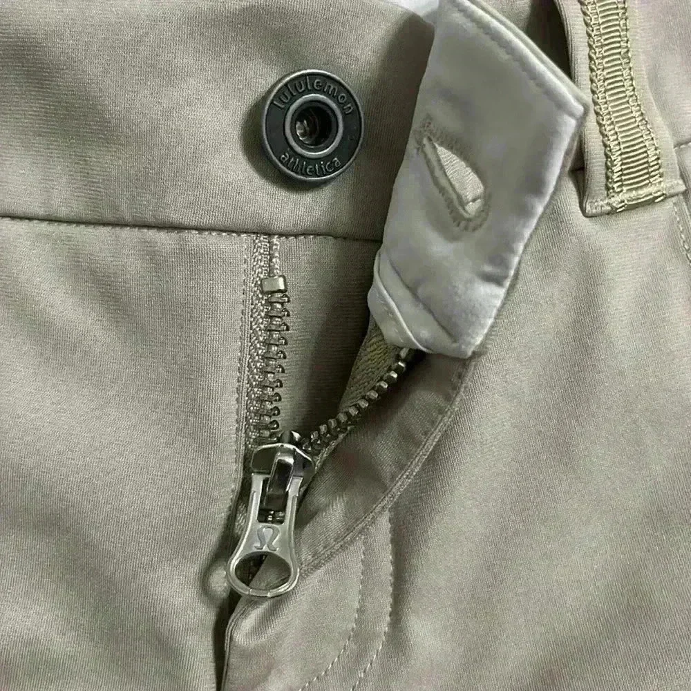 Lululemon  Athleta shorts